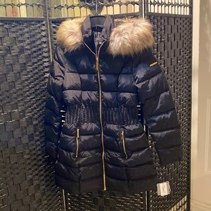 Woman’s Laundry by Shelli Segal Black Faux Fur Hood Puffer Coat Size Medium